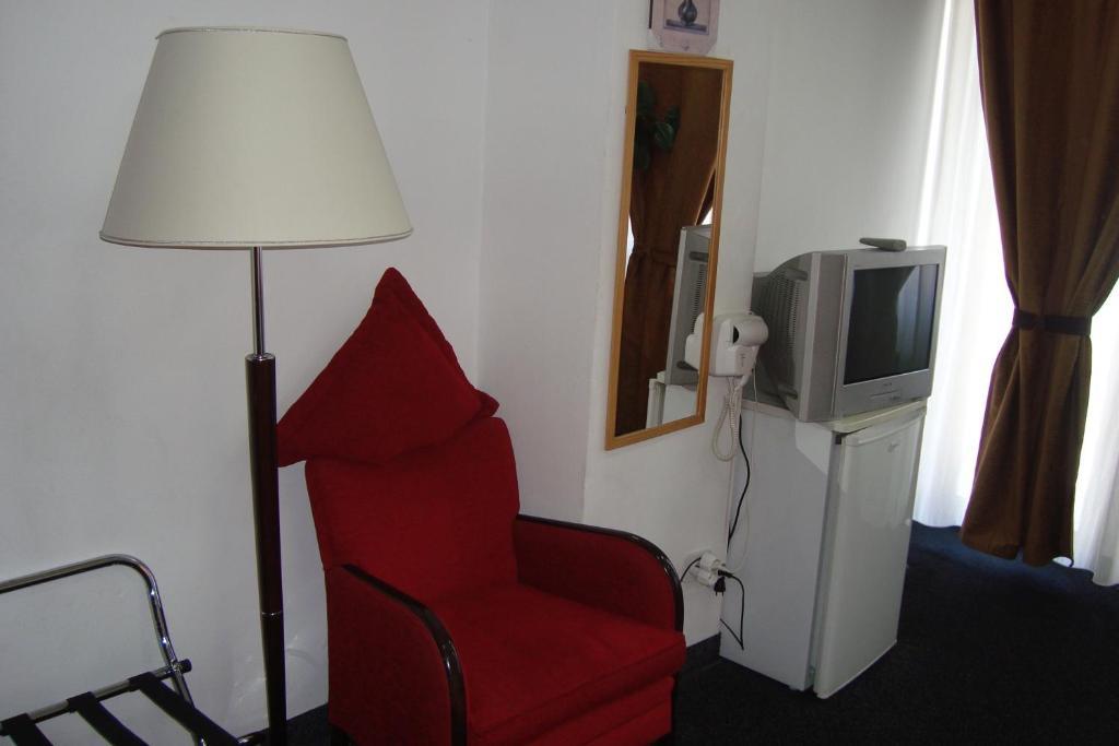 Hostel Litovoi بوخارست المظهر الخارجي الصورة