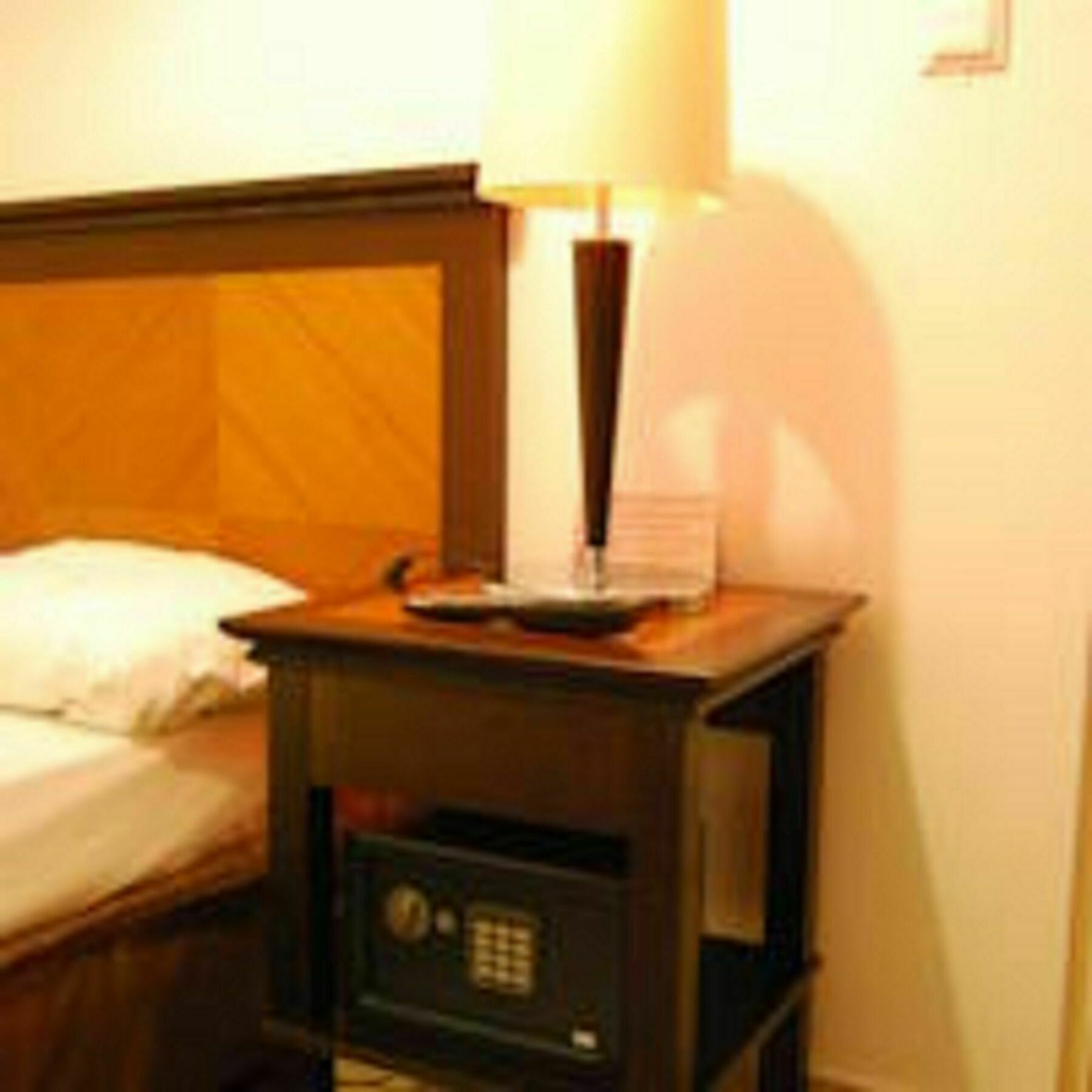 Hostel Litovoi بوخارست المظهر الخارجي الصورة