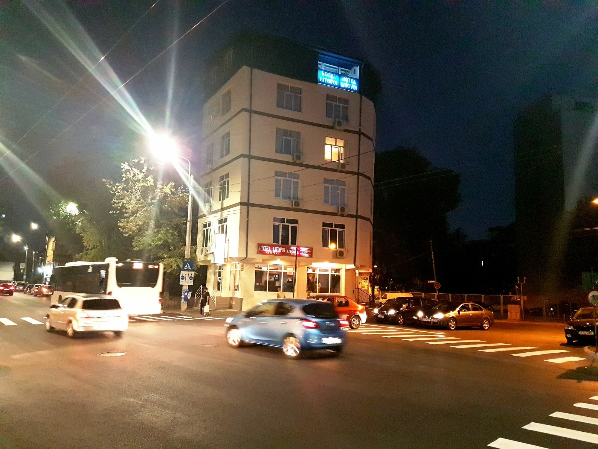 Hostel Litovoi بوخارست المظهر الخارجي الصورة
