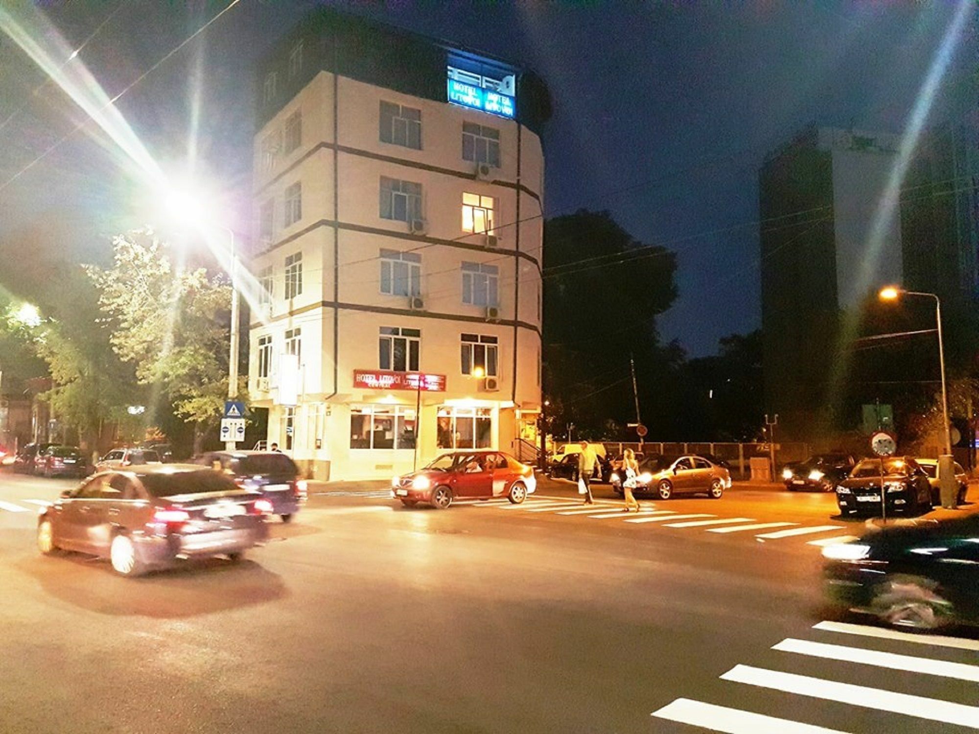 Hostel Litovoi بوخارست المظهر الخارجي الصورة